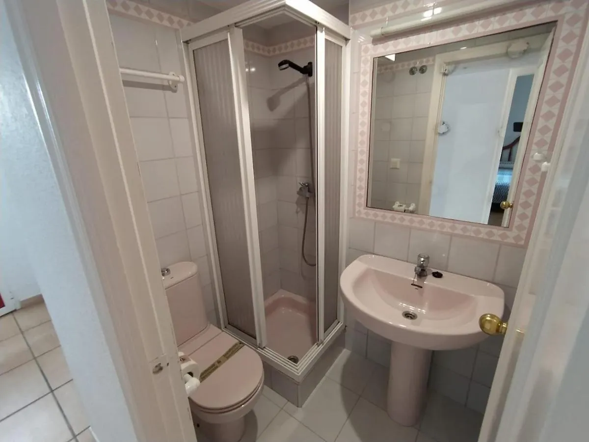 Apto. Doble Planta Baja Con Acceso A La Piscina Isla Canela 0*,  Spain